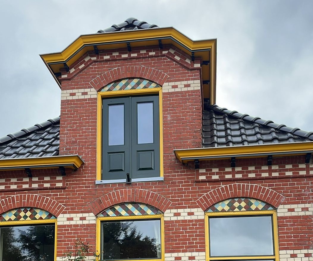  Bossing panelen en glas vervangen van dubbele openslaande deuren