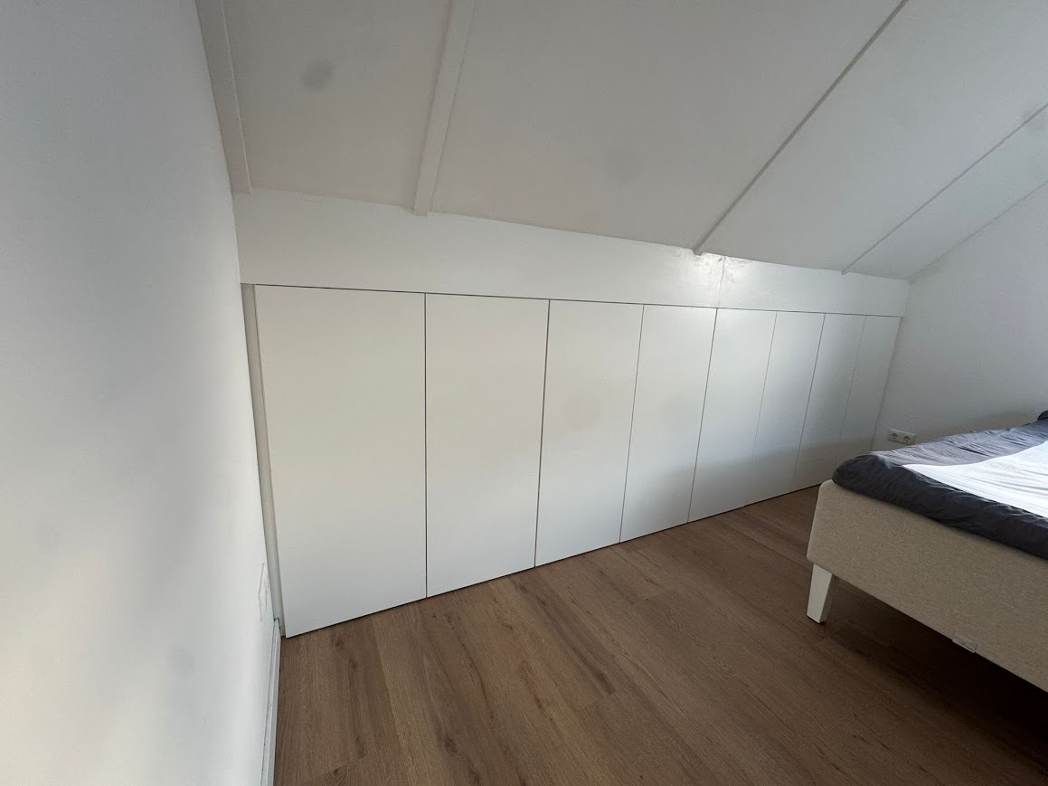 Kasten onder schuinewand - Foto 3